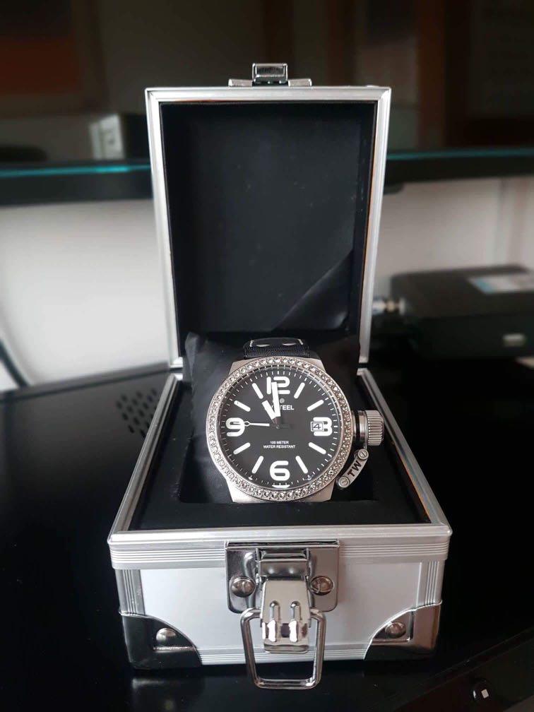 Authentic TW steel watch (Category: Men's Watches) located in Quezon City. Submitted by decluttermnl (Listing ID 180245940, Image 1). Description: .