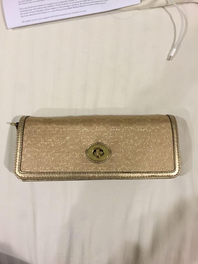 Coach dinner clearance bag