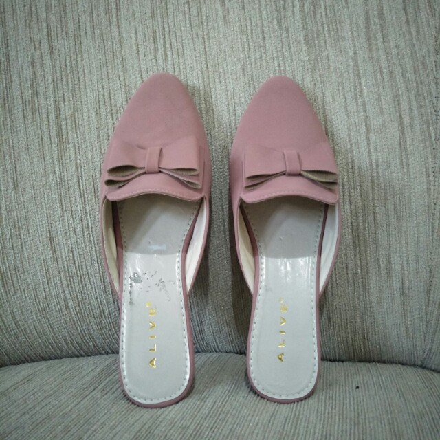 dusty pink mules