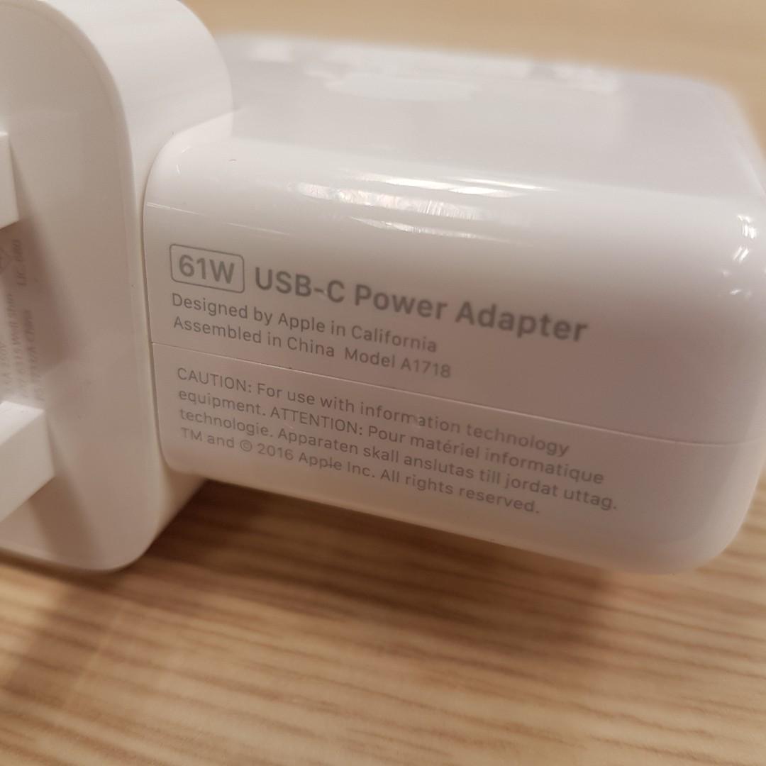 Genuine 61W USB-C Power Adapter (A1718), Computers & Tech, Parts ...