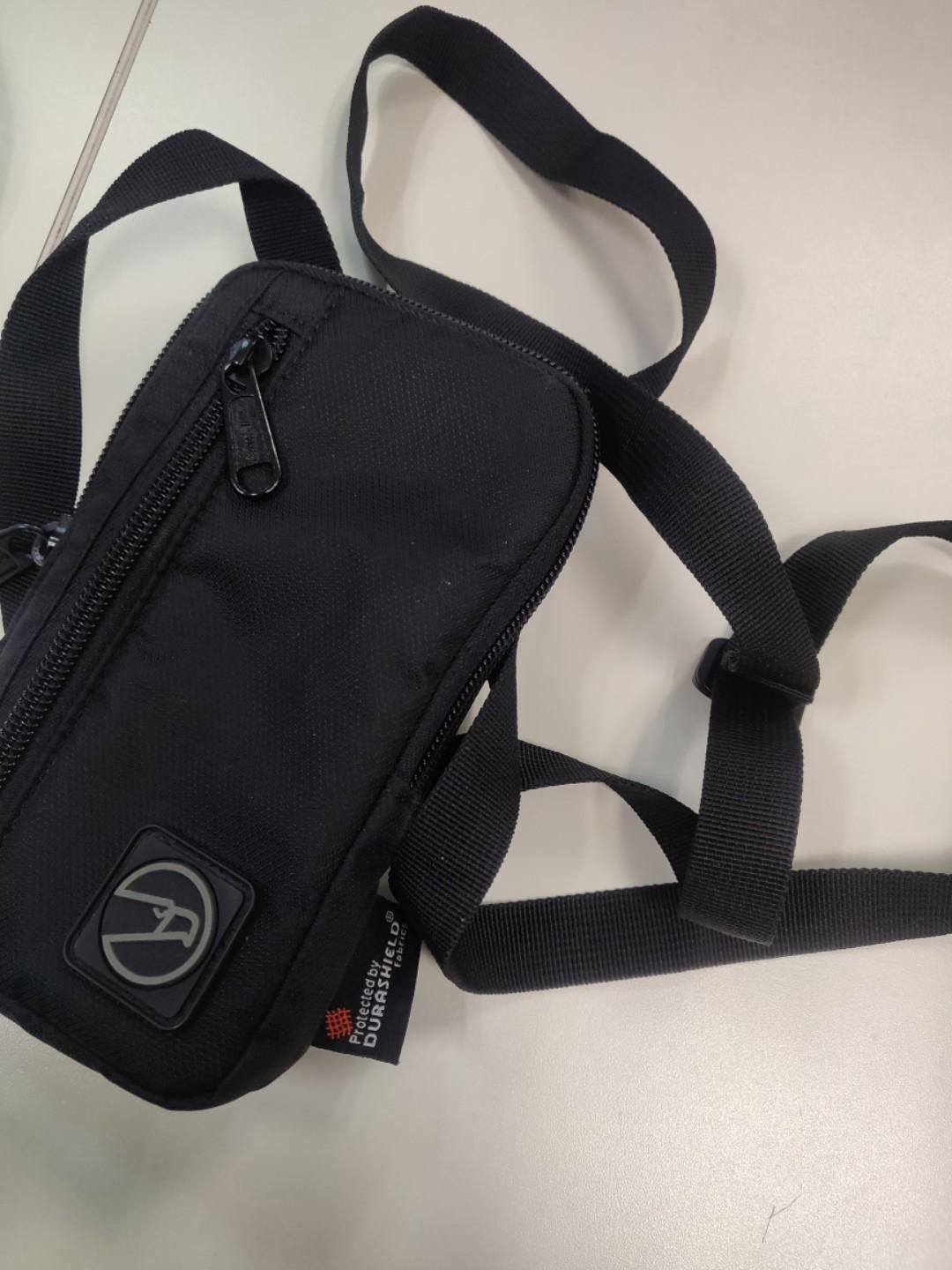 Hawk Sling Bag Men s Fashion Bags Sling Bags on Carousell