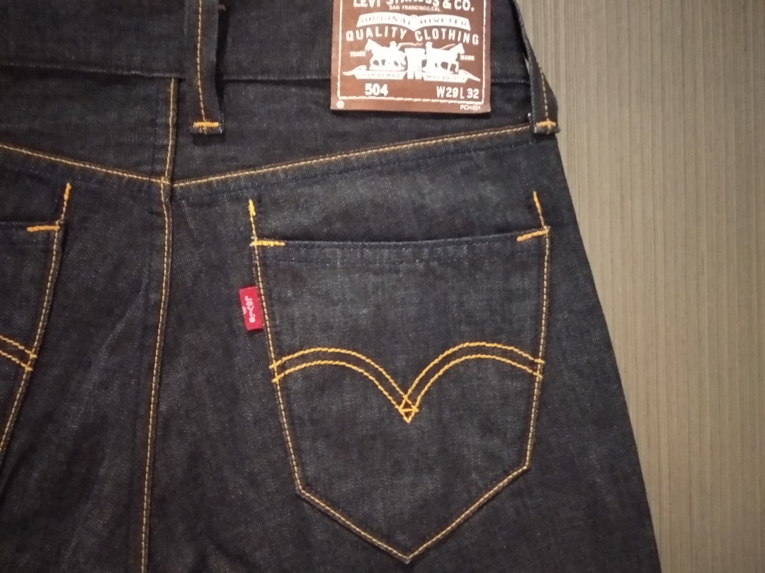 levi's 504 straight tapered