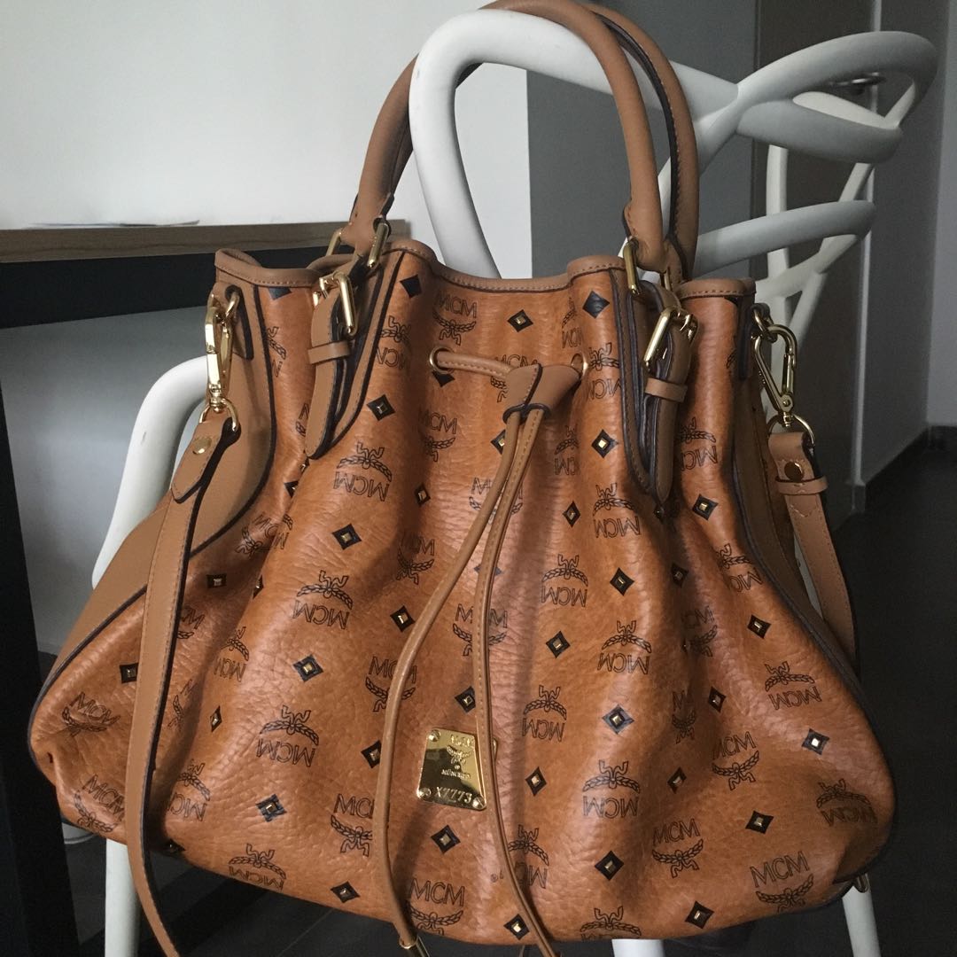 mcm sling bag korea