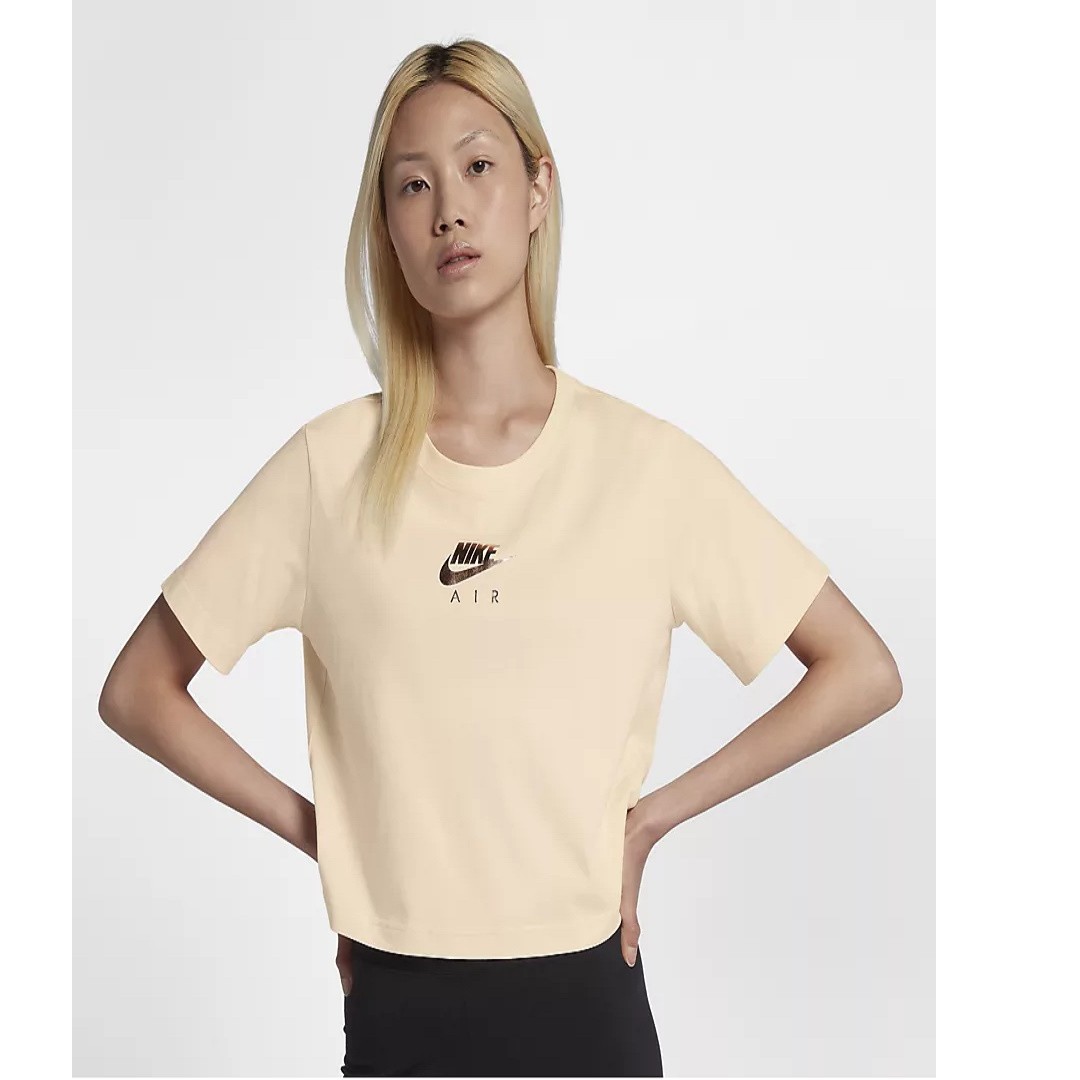 Nike Sportswear Air Cropped Women's Short Sleeve Top (Guava Nike Sportswear Air Cropped Women's Short Sleeve Top (Guava