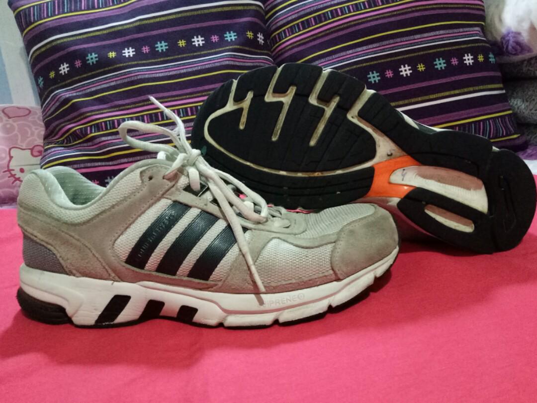 Original Adidas AKTIV Running Shoes 