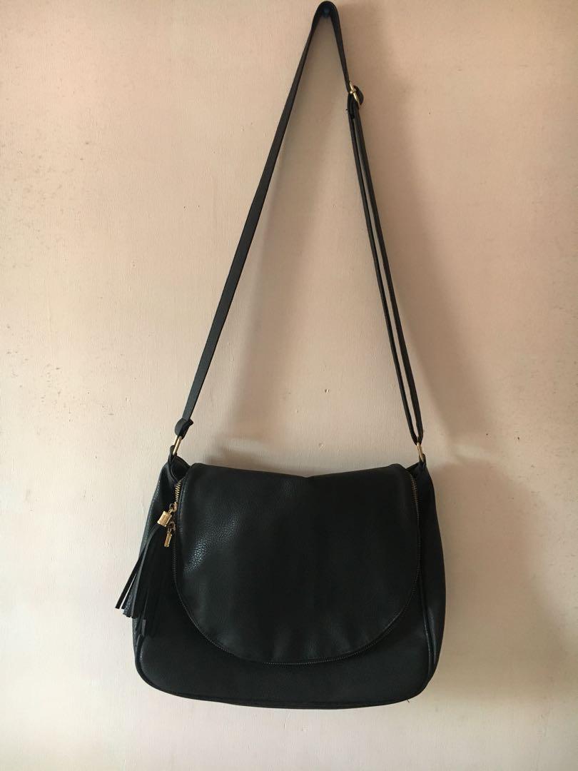 Sling discount bag parisian