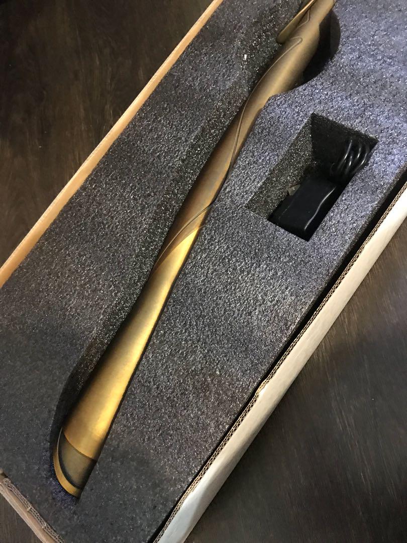 Sale!!!! Loki sceptre / chitauri scepter 11 movie prop, Hobbies & Toys