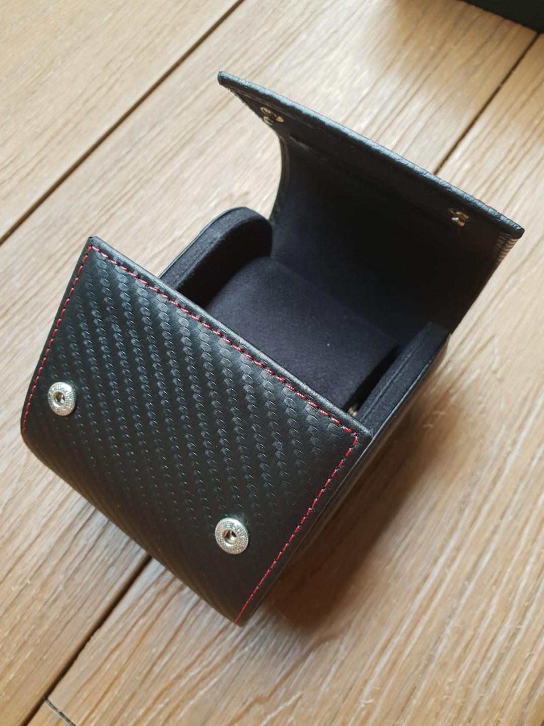 Tag watch travel case store