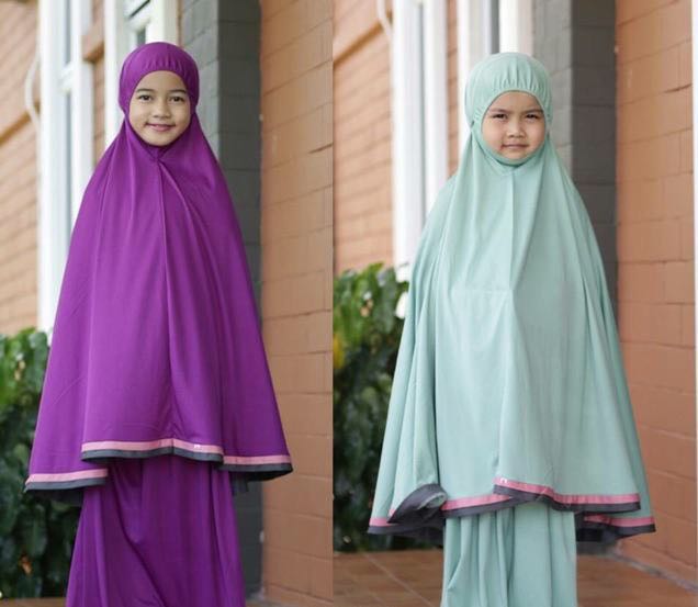 Telekung Kanak Kanak Aranda Pinkberry Grey