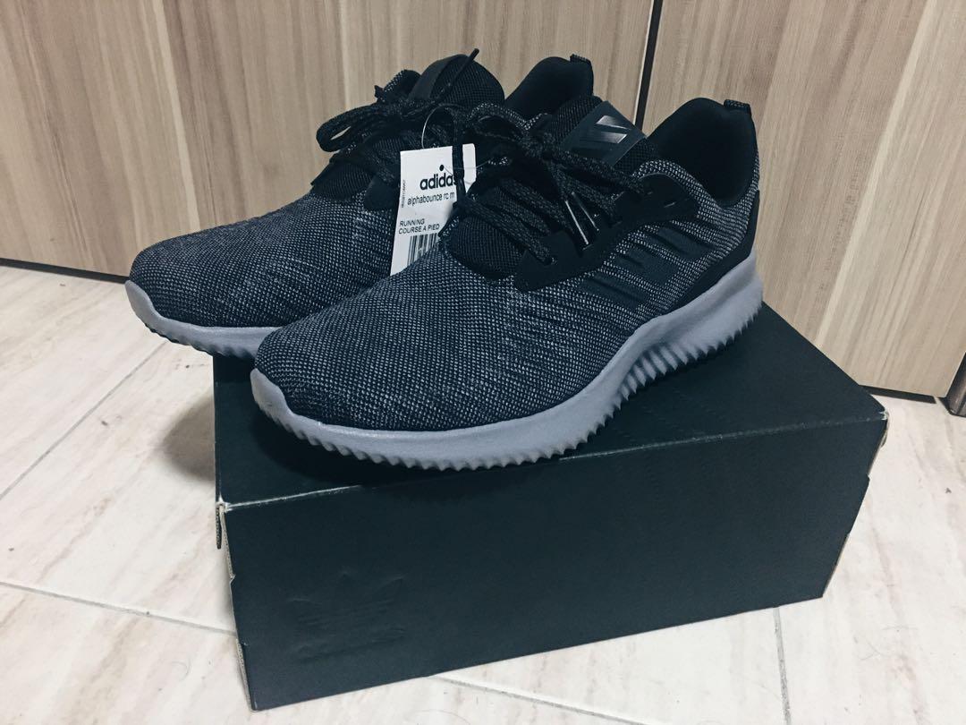 Adidas alphabounce dark grey top