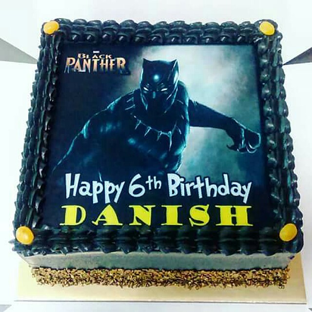 Black Panther Customise Photo Cake Food Drinks Baked Goods On Carousell