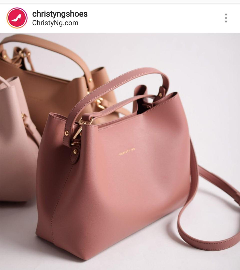Christy deals ng handbag