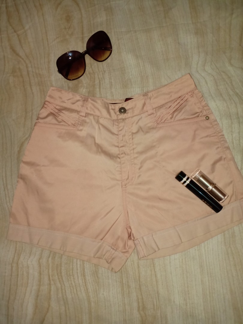 korean shorts, Women's Fashion, Bottoms, Shorts on Carousell