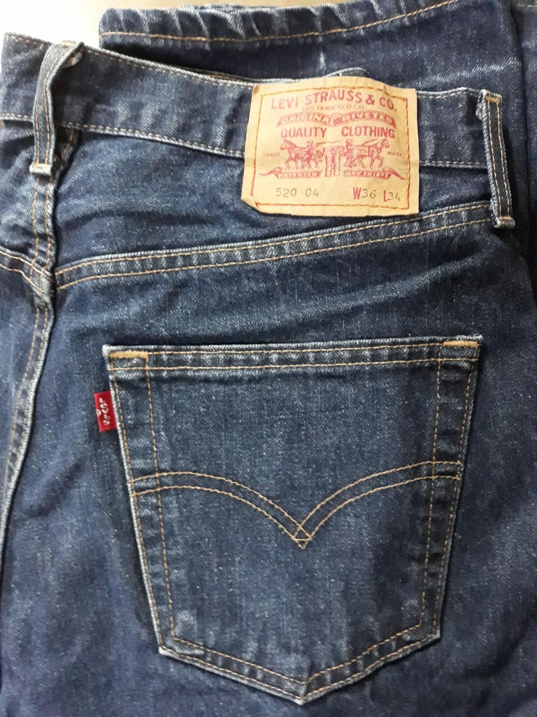 levis jeans 520