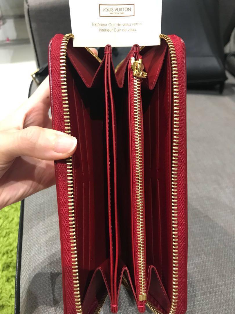 Preloved Louis Vuitton Red Vernis Monogram Mini Zippy Wallet TS3151 06 –  KimmieBBags LLC