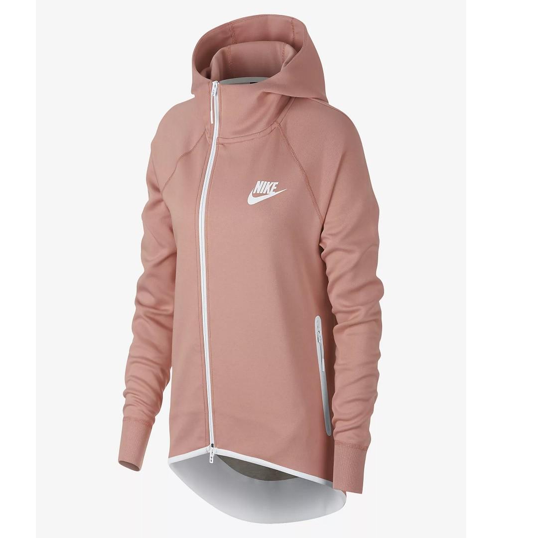 nike sportswear tech fleece cape