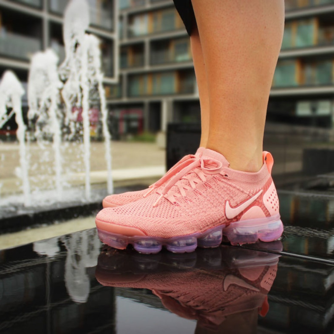 nike air vapormax flyknit 2 women's rust pink