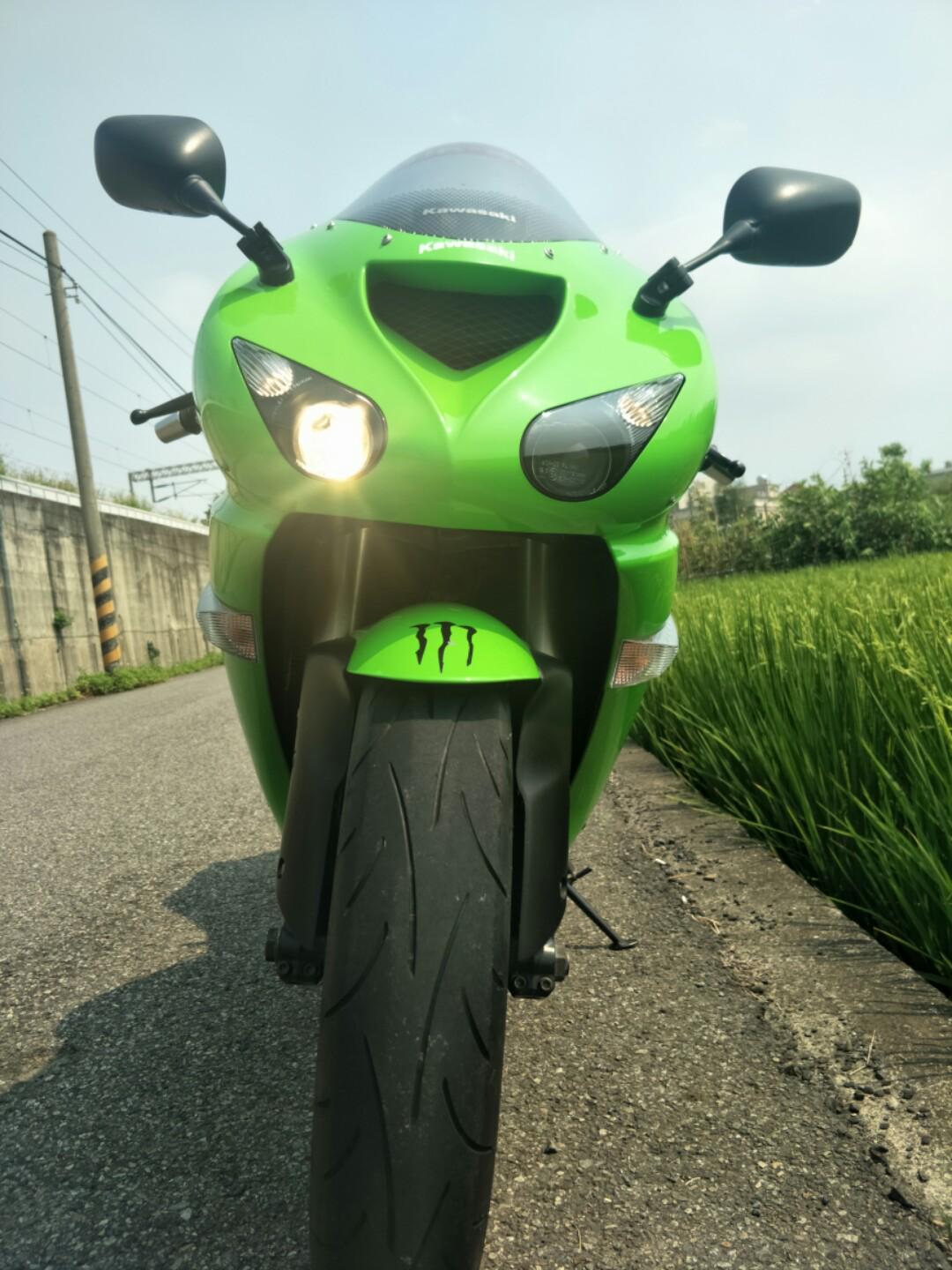 Zx 10r 機車 重機在旋轉拍賣