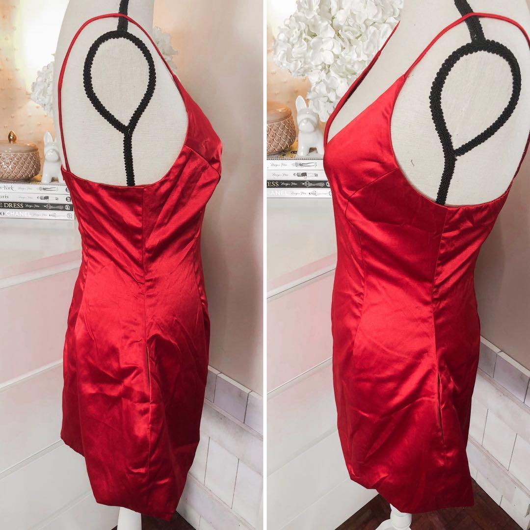 Selena gomez red discount dress fashion nova