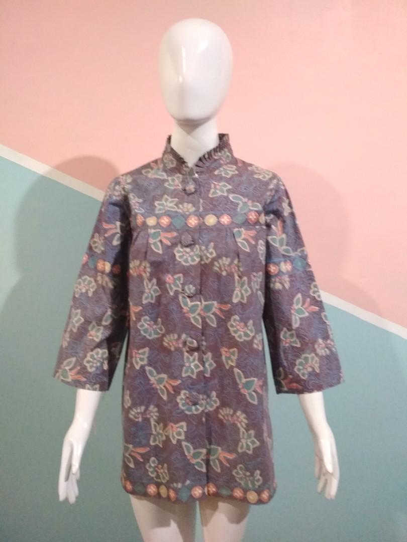 Baju Gamis Batik Wanita Muda Untuk Tampil Cantik Dan Anggun Desain Terkini Resleting Depan Dengan Paduan 2 Motif Nan Berkelas Size M Gm 9348 Pl