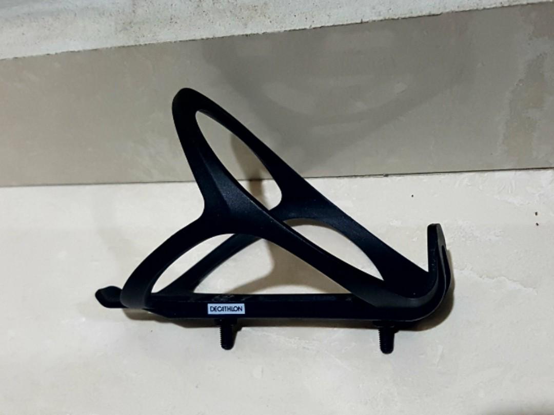 Btwin 500 bottle cage Sports Equipment Bicycles Parts Parts Accessories on Carousell