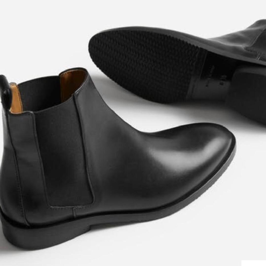 everlane modern chelsea boot