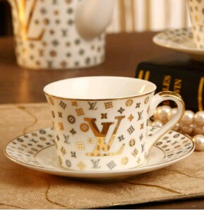 lv mug