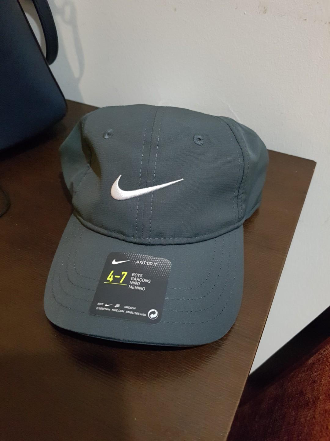 nike boys cap