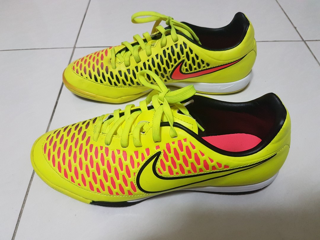nike magista street