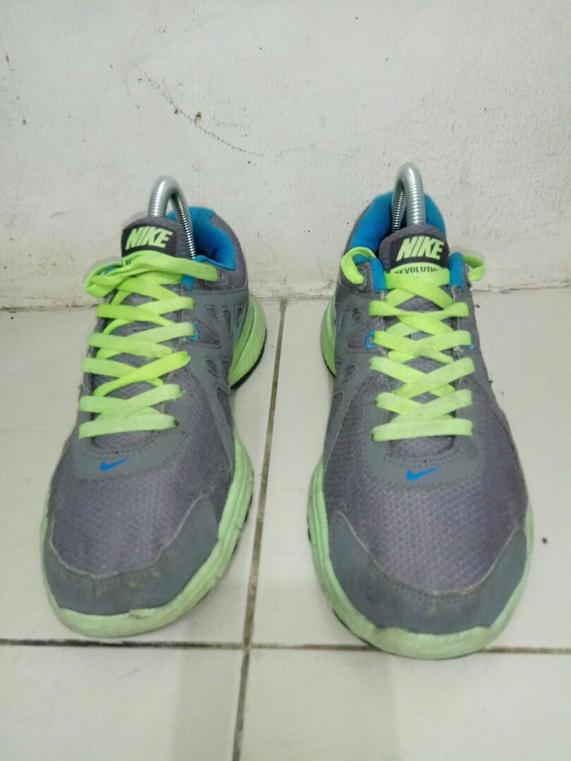 Nike Original, Fesyen Pria, Sepatu di Carousell