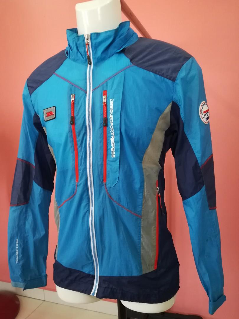 Trespass windbreaker sale