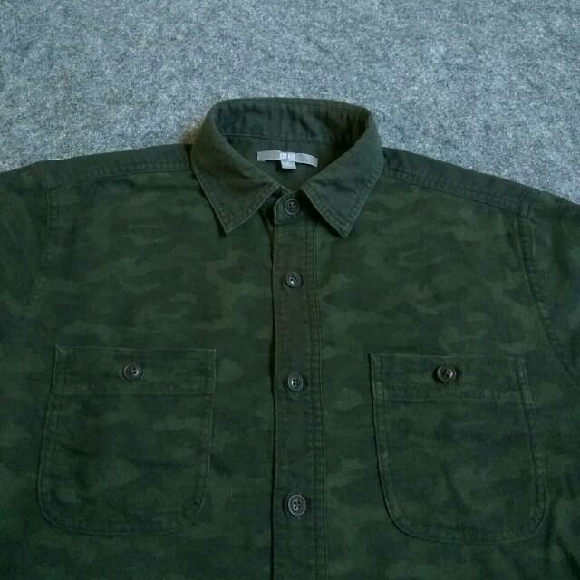 UNIQLO Camo Flannel Shirt Long Sleeve 