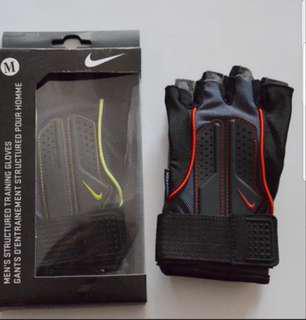 BNIB Nike Gym Glove