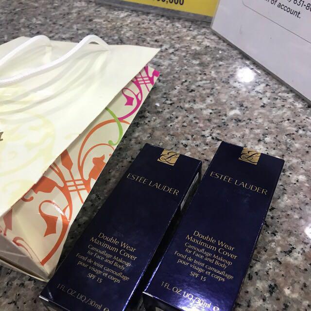 *AUTHENTIC* Estée Lauder Double Wear Max Cover Samples 2ML/5ML (Category: Face Care) located in Mandaluyong City. Submitted by allaboutthatbase (Listing ID 132543036, Image 3). Description: I prefer this camouflage cream to the original double wear formula, which tends to crack/flake on my normal to dry skin). Please see the review below :) PROS • Full coverage, I mean REALLY full coverage (but does not look mask like or like you are wearing lots