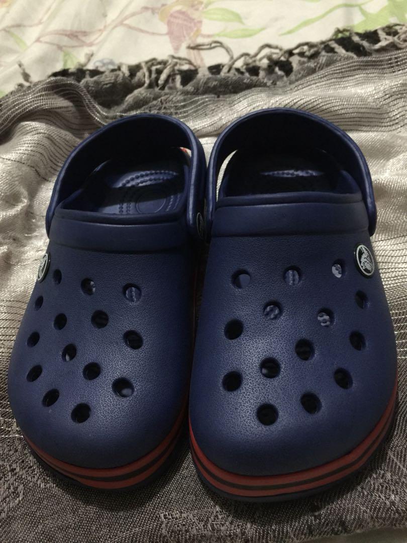 crocs class a