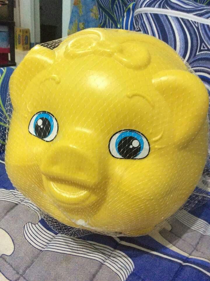 Giant piggy bank for bulk orders on Carousell