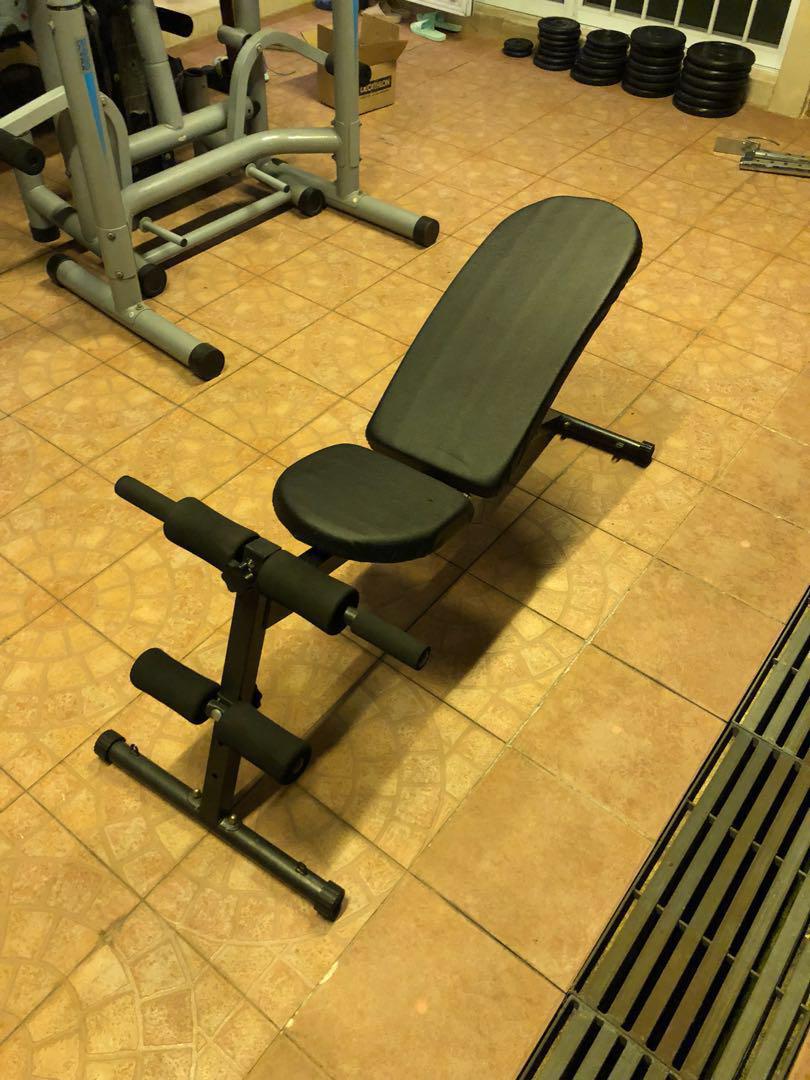 Gym Bench, Sports Equipment, Exercise & Fitness, Cardio & Fitness