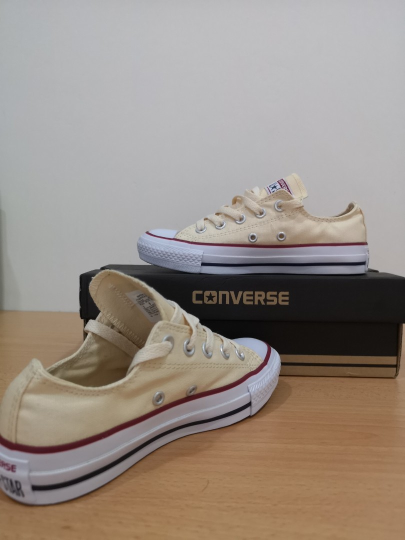 Kasut 2025 converse cream