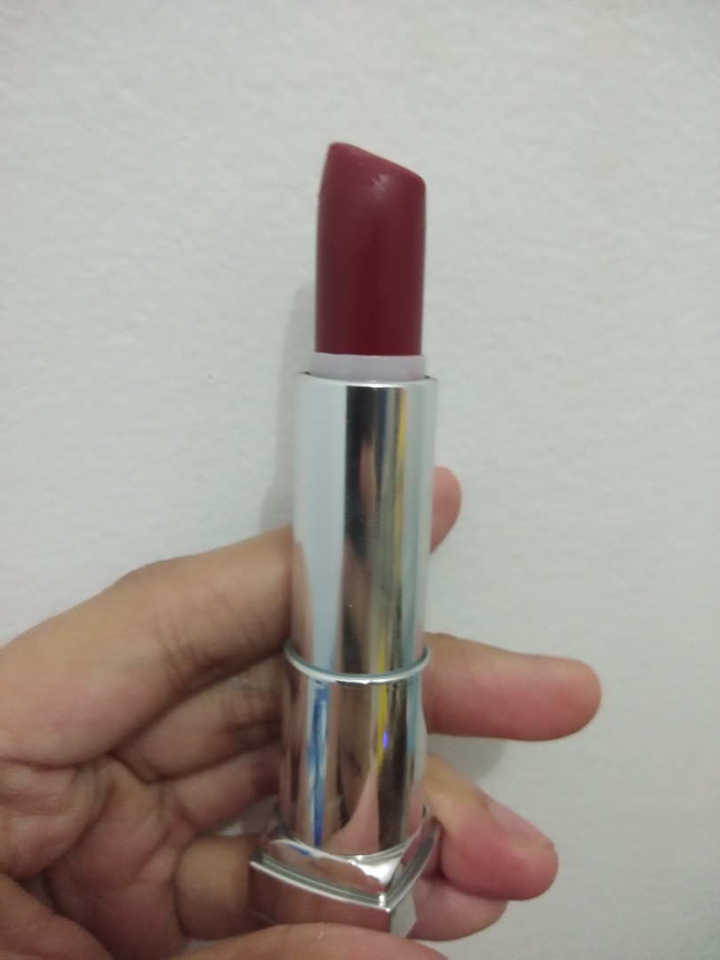 Makeup Destash (Category: Makeup) located in Quezon City. Submitted by kristine.md (Listing ID 180720139, Image 2). Description: Destashing my makeup 1. Colourpop trap 60% remaining 120 2. Maybelline divine wine 100 3. Revlon gold lipstick 150 3. Revlon nearly naked foundation in 170 natural beige, 70 % remaining 200 5. Bys concealer in light 50 6. Quo blush on 80 7. La girl glowstick in radiance 80 8. Maybelline fashion brow mascara in dark brow