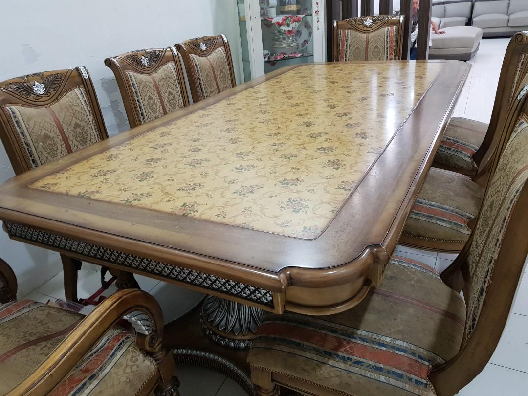 Meja Makan Terpakai Home Furniture Furniture On Carousell