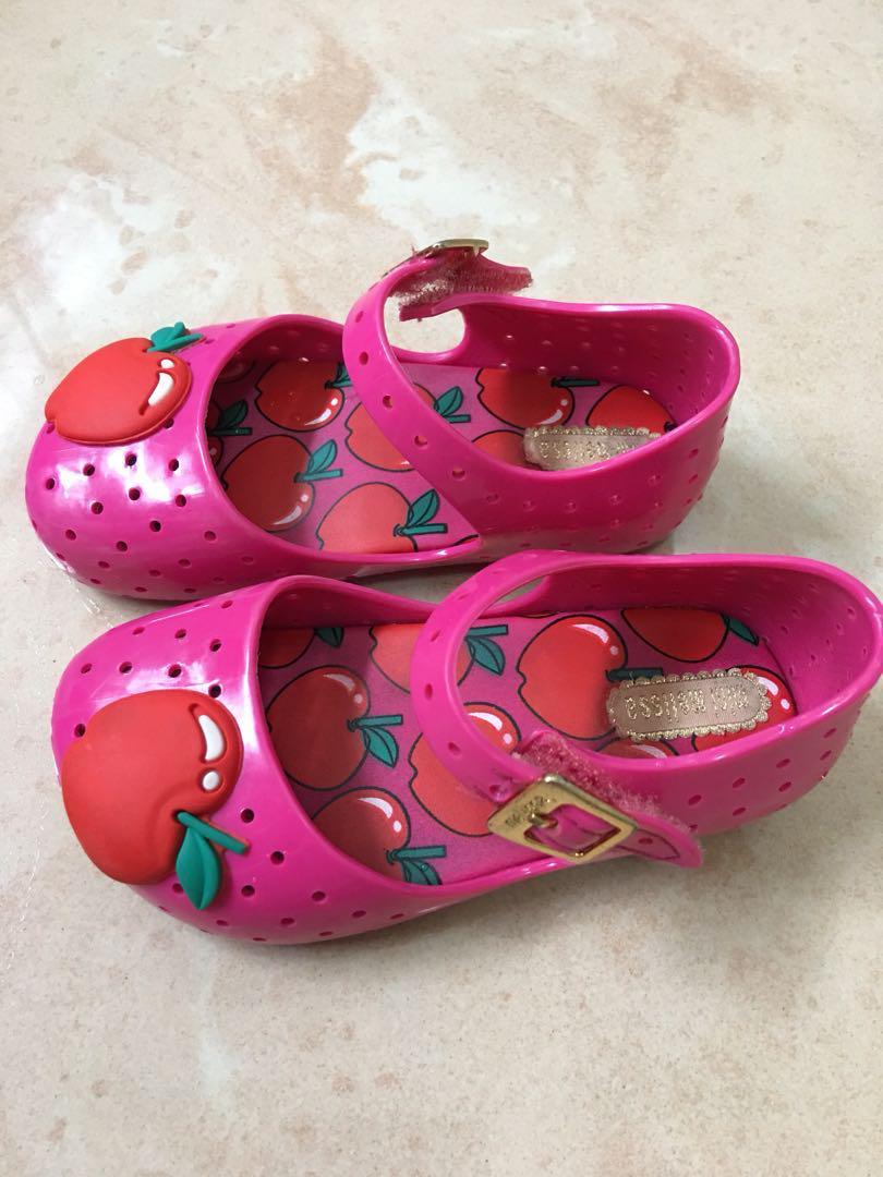 Mini melissa apple shoes store