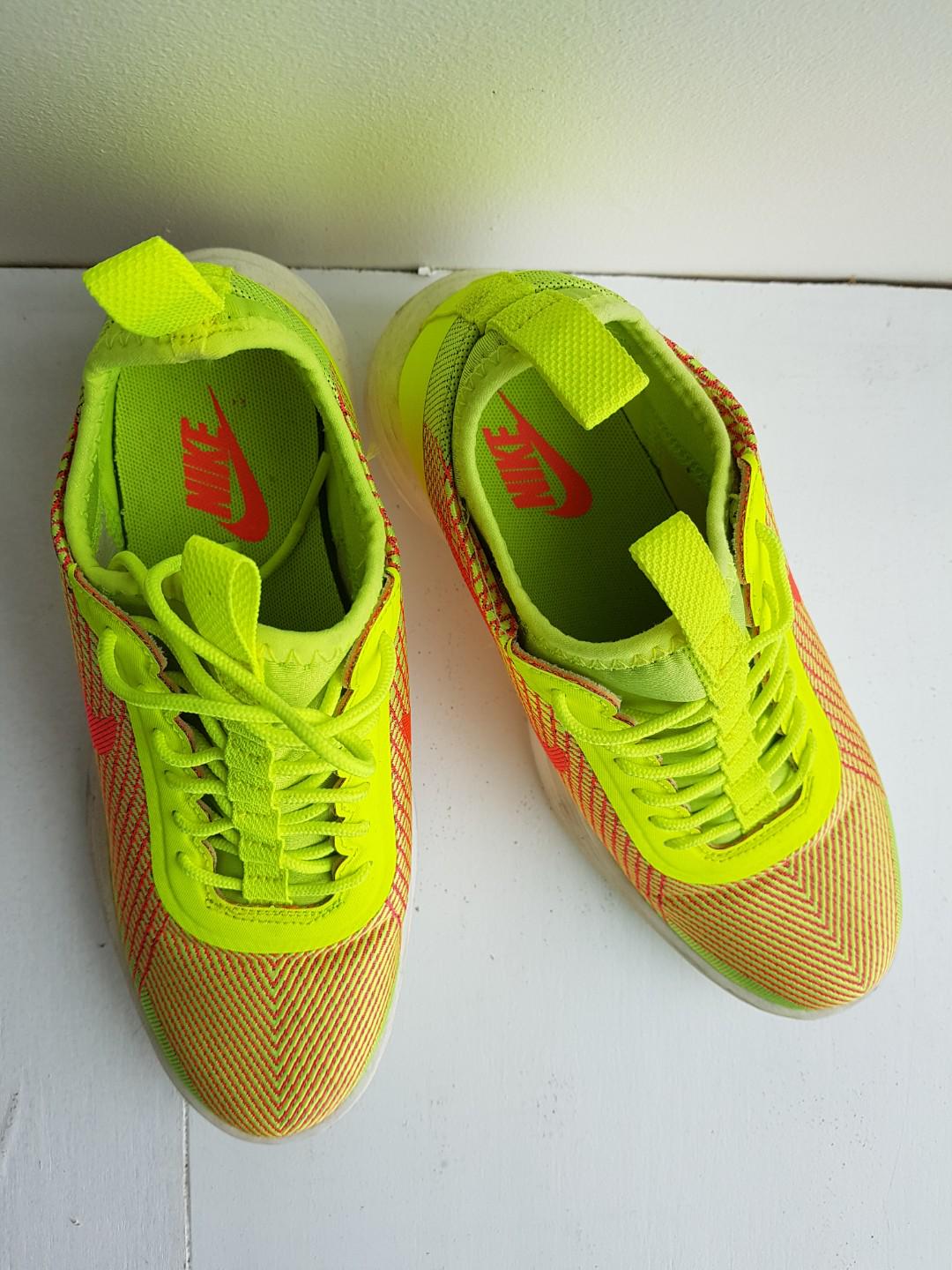 lunarlon sneakers