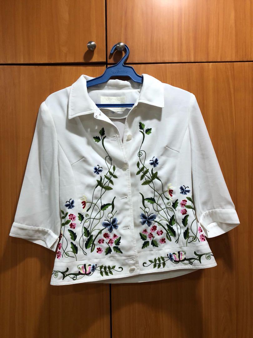 Pina Tela Women S Fashion Clothes On Carousell
