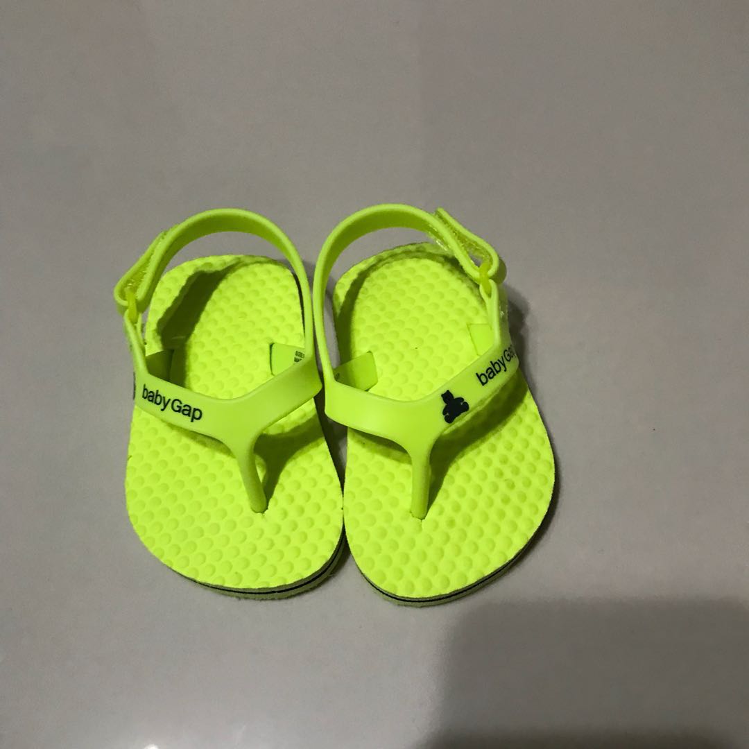 Pre-loved Baby GAP sandals, Babies 