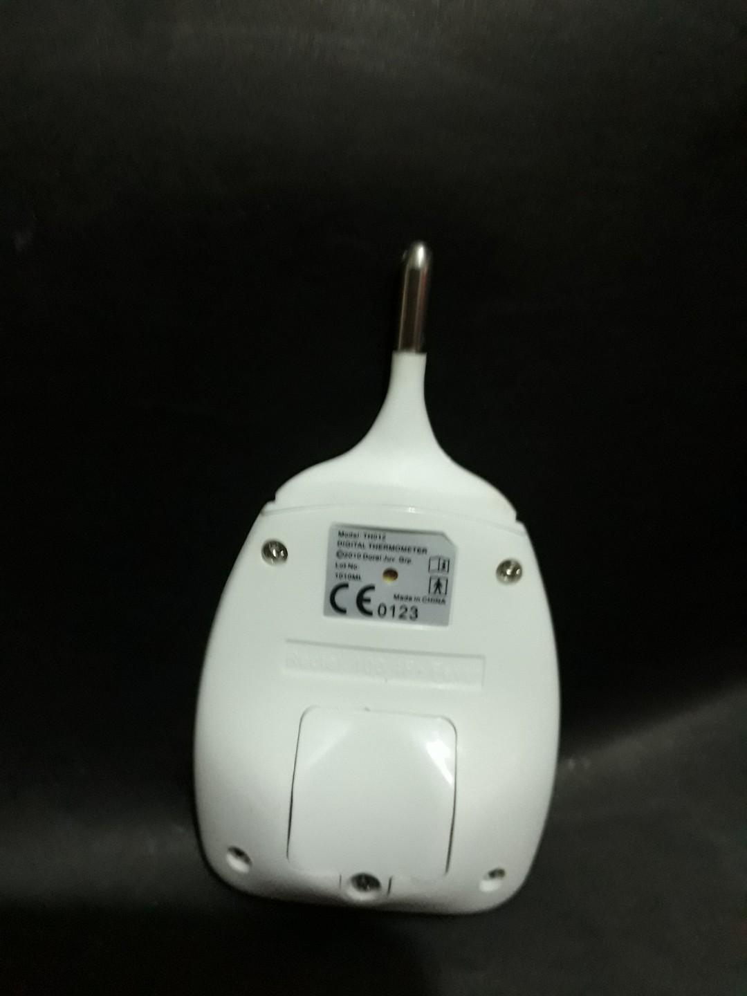 Safety 1st ProGrade Easy Read Rectal Thermometer (Category: Other Kitchen Appliances) located in Las Pinas. Submitted by jaziyah6 (Listing ID 180672966, Image 2). Description: Brand new. Safety 1st ProGrade Easy Read Rectal Thermometer. Battery not included. DESCRIPTION As the leading expert in infant health since 1984, Safety 1st has created the ProGrade line of infant health products to help bring your family's health to the next level. Feature
