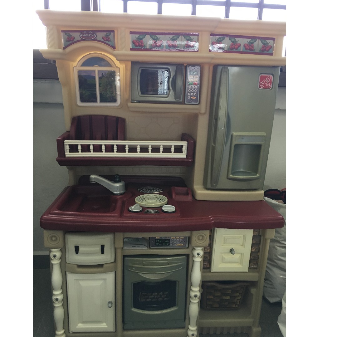 step 2 kitchen dimensions