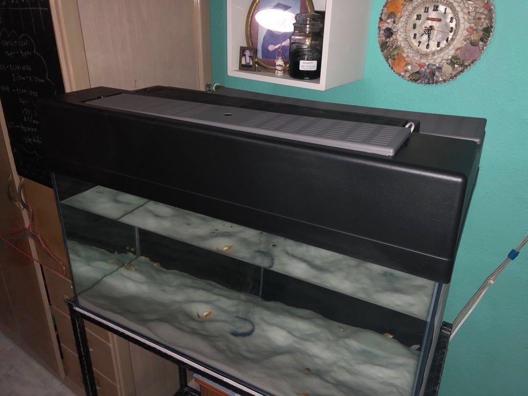 3 x 1.5 ft fish tank hood, Pet Supplies, Homes & Other Pet Accessories