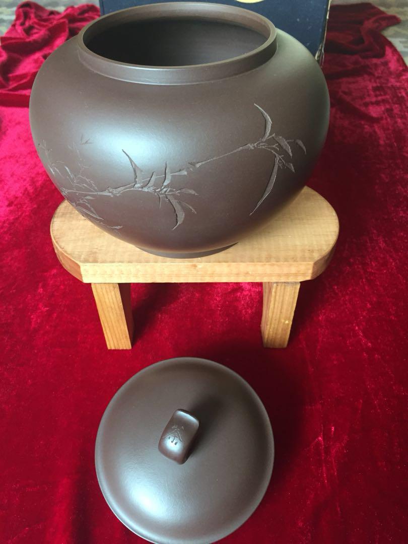 精緻紫砂茶罐一對（工藝師：湯宣武）：如相片所示, 興趣及遊戲, 手作＆自家設計, 其他- Carousell