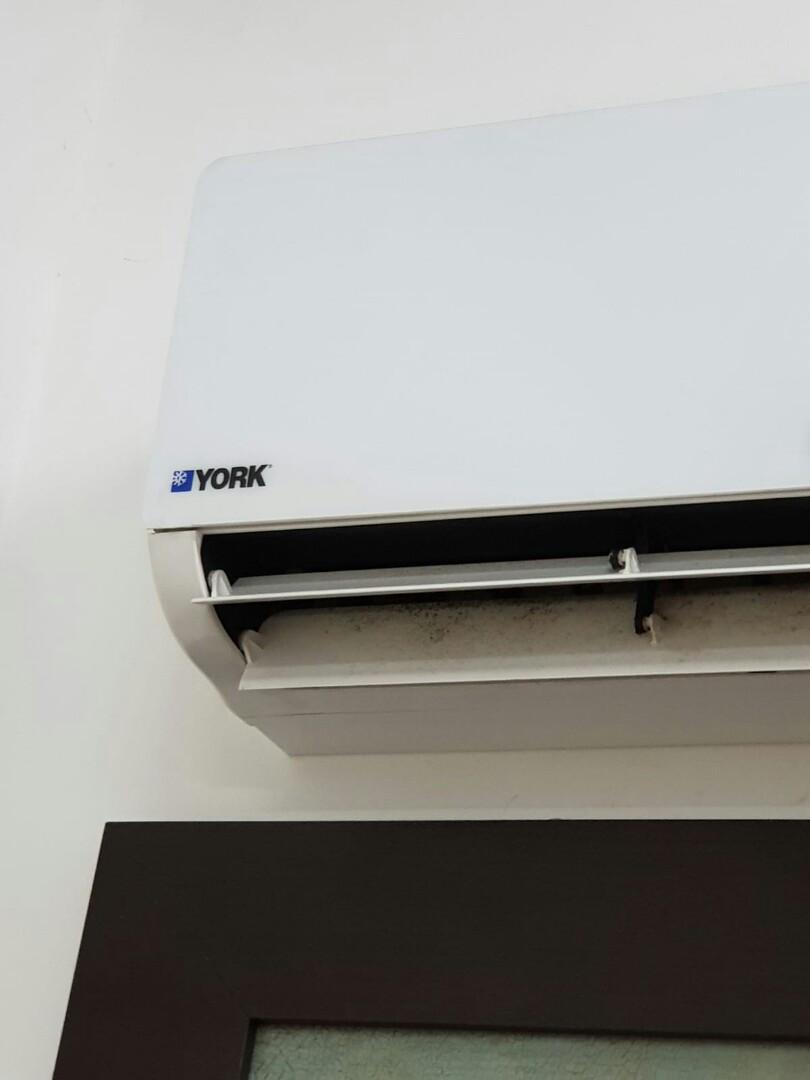 Air con (york) system 13 power, TV & Home Appliances, Air