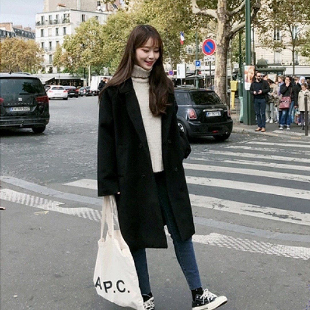 Black coat korean style hotsell